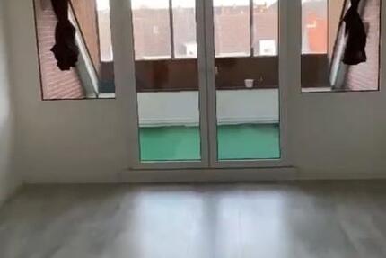 Wohnung Emden - 3 Zimmer, 75 m&sup2;, 750&euro; | Angebot:26619808