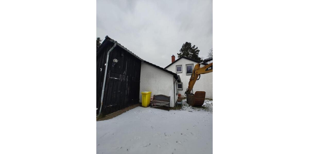 Etagenwohnung Berlin Neukölln - 5 Zimmer, 130 m&sup2;, 2.500&euro; | Angebot:24784421