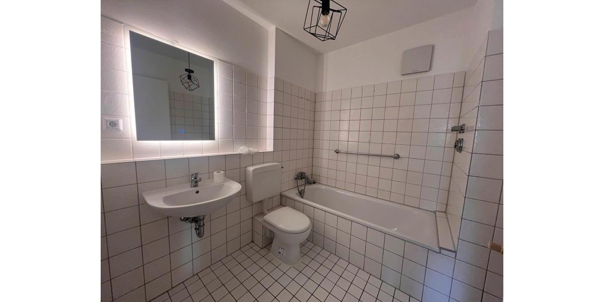 Dachgeschoßwohnung Osnabrück Eversburg - 3 Zimmer, 88 m&sup2;, 881&euro; | Angebot:22247532