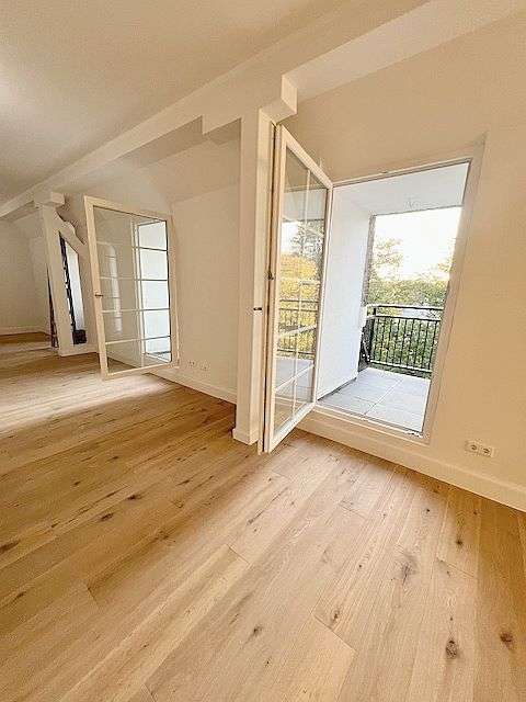 Wohnung zum Mieten in Krefeld 1.495 € 127 m² 3 zimmer