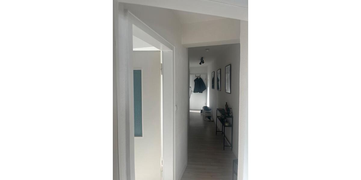 Wohnen auf Zeit Köln Nippes - 3 Zimmer, 67 m&sup2;, 750&euro; | Angebot:25910660