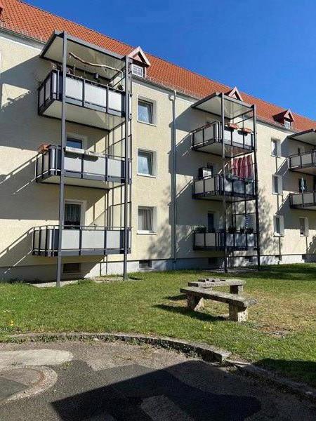 Traumhafte 3 Zimmerwohnung mit Balkon und Garten! 3 zimmer