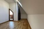Dachgeschoßwohnung Görlitz - 2 Zimmer, 74 m&sup2;, 600&euro; | Angebot:26195988
