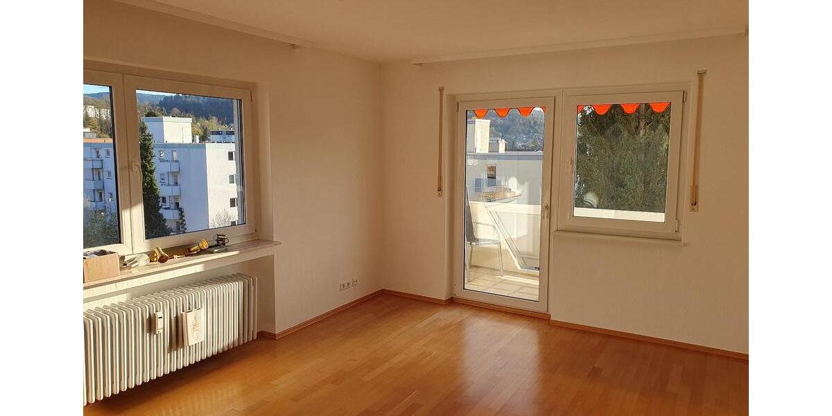 Etagenwohnung Gernsbach - 3 Zimmer, 79 m&sup2;, 800&euro; | Angebot:26032213