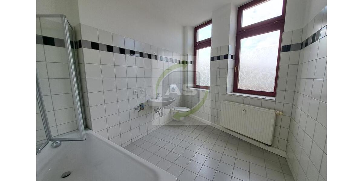 Etagenwohnung Zwickau - 4 Zimmer, 161 m&sup2;, 1.156&euro; | Angebot:26263464