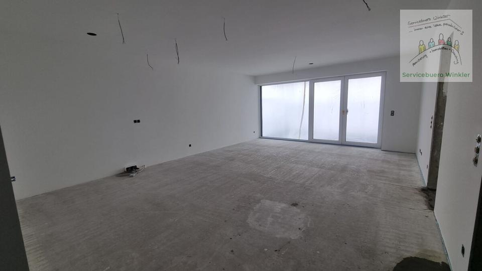 Erdgeschoßwohnung Sinsheim - 3 Zimmer, 90 m&sup2;, 1.350&euro; | Angebot:24789637