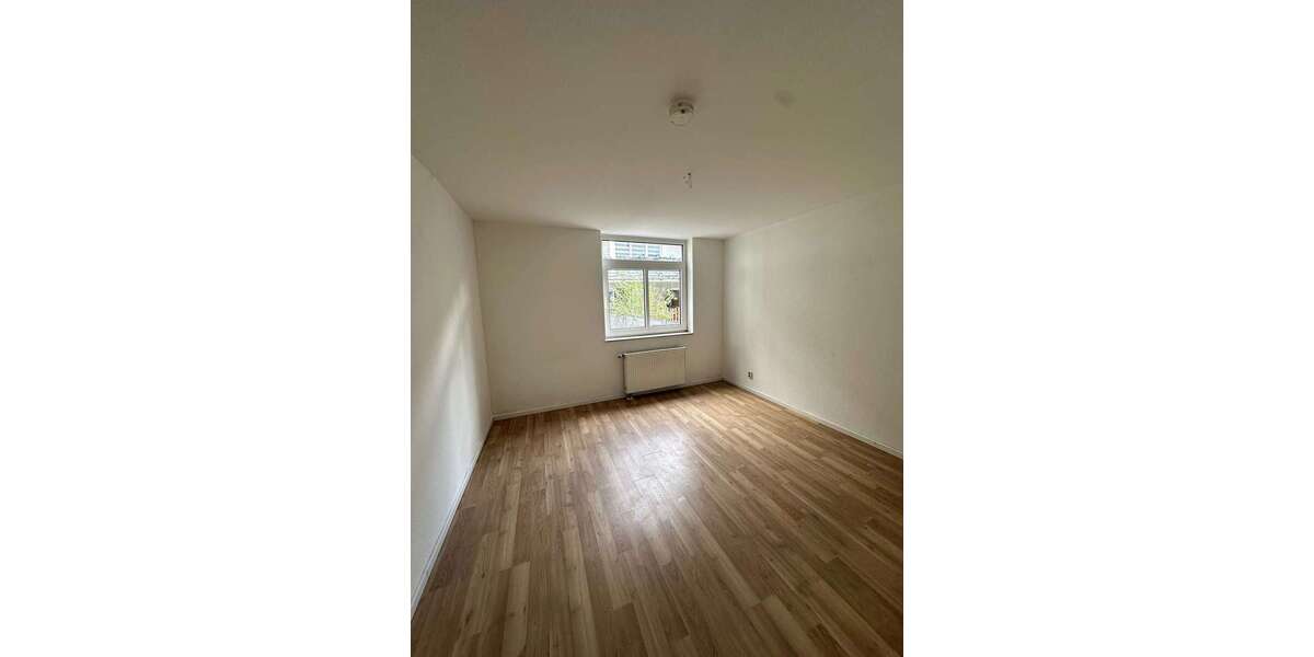 ++Erdgeschosswohnung mit 2 Balkone und Tiefgarage++ 3 zimmer