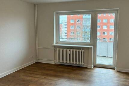 Wohnung Kiel Neumühlen-Dietrichsdorf - 2 Zimmer, 73 m&sup2;, 665&euro; | Angebot:26094702