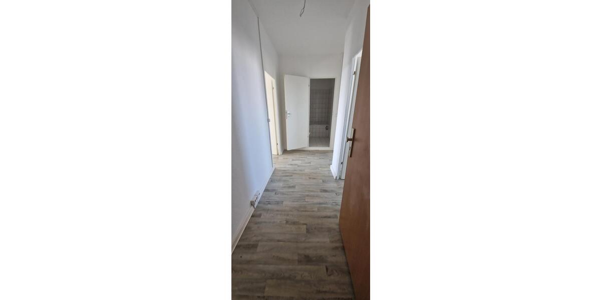 Etagenwohnung Brandenburg an der Havel Görden - 4 Zimmer, 69 m&sup2;, 484&euro; | Angebot:26004927