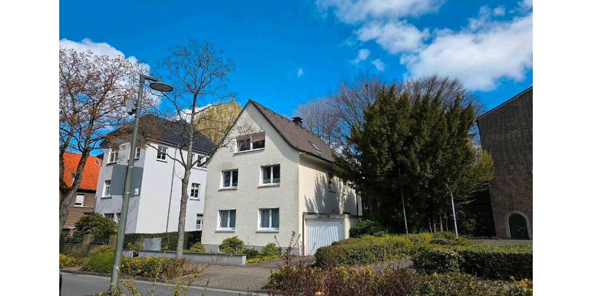 Dachgeschoßwohnung Gelsenkirchen Buer - 1 Zimmer, 44 m&sup2;, 400&euro; | Angebot:25936388