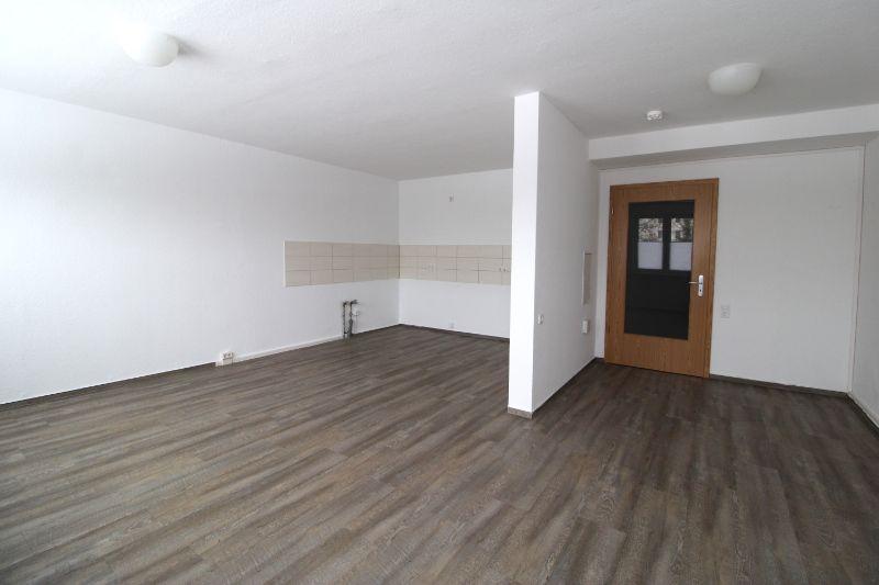 Etagenwohnung Schwerin Gartenstadt - 3 Zimmer, 98 m&sup2;, 679&euro; | Angebot:25078874