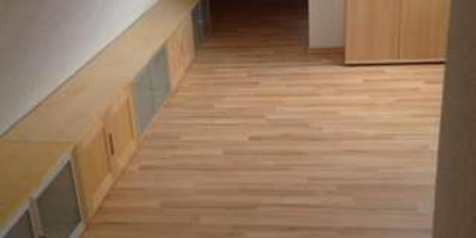 Dachgeschoßwohnung Bad Oldesloe - 3.5 Zimmer, 90 m&sup2;, 1.200&euro; | Angebot:24823930