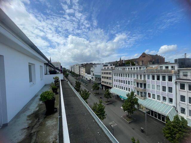 Etagenwohnung Mönchengladbach / Gladbach Stadtmitte - 3 Zimmer, 99 m&sup2;, 890&euro; | Angebot:26740275