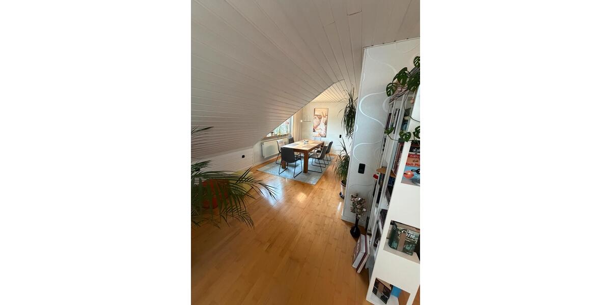 Dachgeschoßwohnung Saarburg - 5 Zimmer, 156 m&sup2;, 1.400&euro; | Angebot:26489746