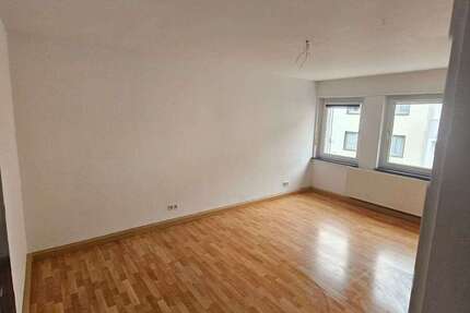 Wohnung Pirmasens - 2 Zimmer, 63 m&sup2;, 405&euro; | Angebot:26115972