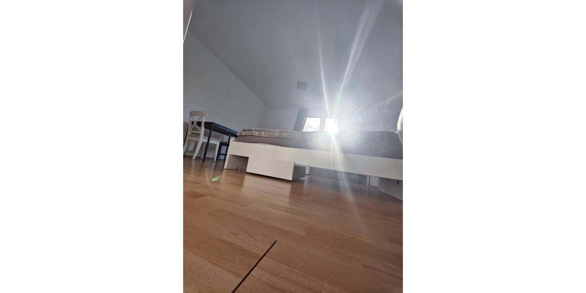 Etagenwohnung Norderstedt Glashütte - 4 Zimmer, 97 m&sup2;, 25&euro; | Angebot:26116368