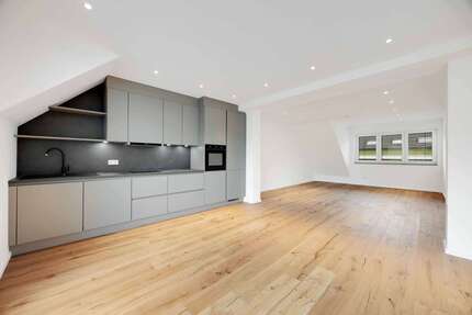 Wohnung zum Mieten in Düsseldorf 2.369 € 103 m² 3 zimmer