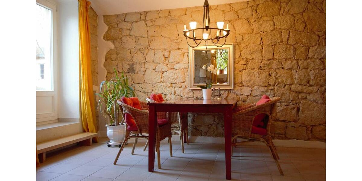 Wohnen auf Zeit Radebeul - 2 Zimmer, 90 m&sup2;, 1.380&euro; | Angebot:24609739