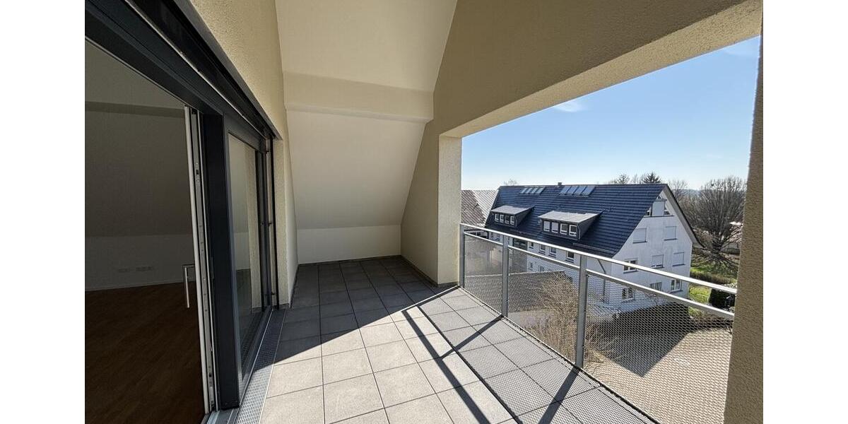 Dachgeschoßwohnung Ulm Söflingen - 3 Zimmer, 115 m&sup2;, 1.730&euro; | Angebot:25881294