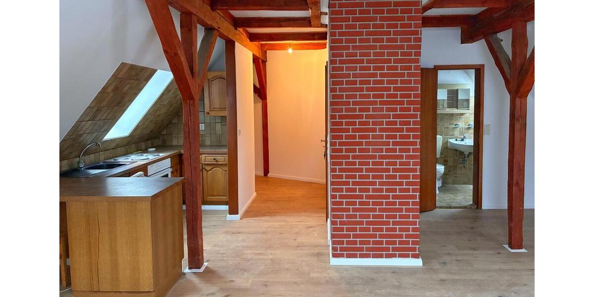 Dachgeschoßwohnung Salzhausen - 1 Zimmer, 40 m&sup2;, 699&euro; | Angebot:24785102