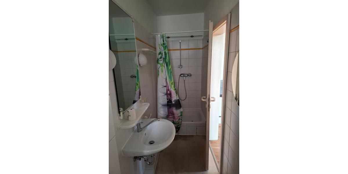 Etagenwohnung Hannover Nord - 2 Zimmer, 37 m&sup2;, 500&euro; | Angebot:25803537