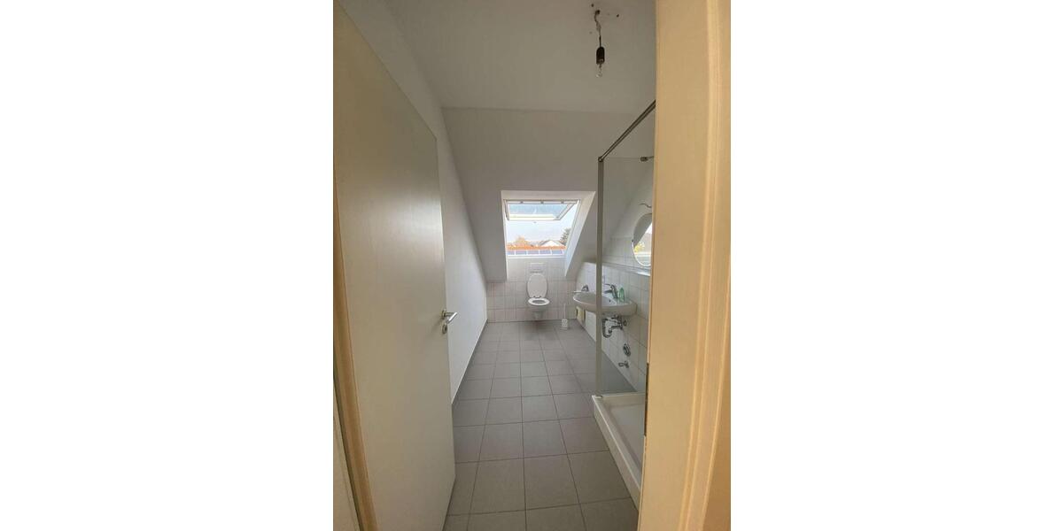 Etagenwohnung Bonn Gielgen - 2 Zimmer, 39 m&sup2;, 510&euro; | Angebot:26462510