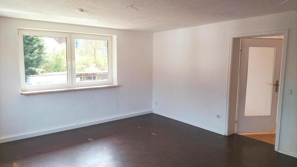 Etagenwohnung Großheirath - 5 Zimmer, 95 m&sup2;, 750&euro; | Angebot:26387117