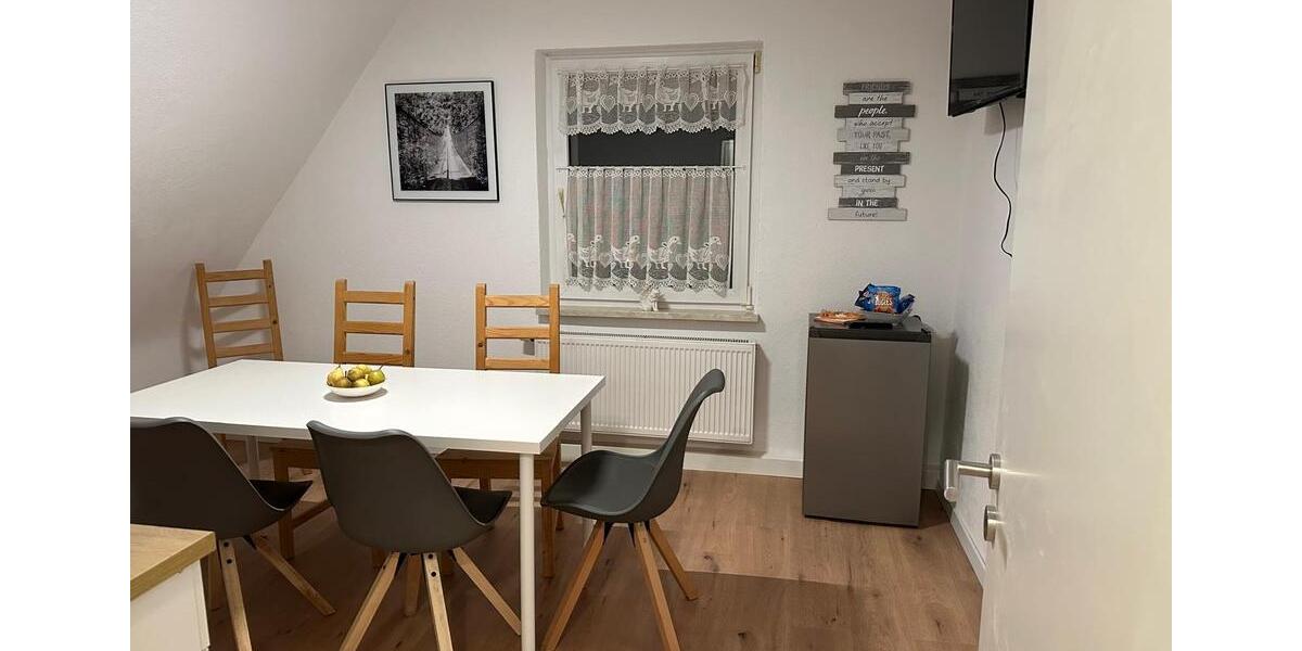 Wohnen auf Zeit Otterberg - 3 Zimmer, 60 m&sup2;, 7&euro; | Angebot:24676284