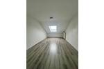 MT an CS zum 16.9.25 2 Zimmer Wohnung im Dachgeschoss in ruhiger Maintal Lage