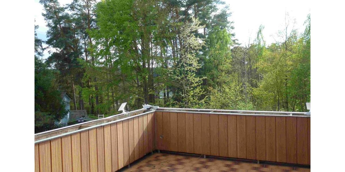 Erdgeschoßwohnung Röttenbach - 3 Zimmer, 144 m&sup2;, 1.050&euro; | Angebot:26129638
