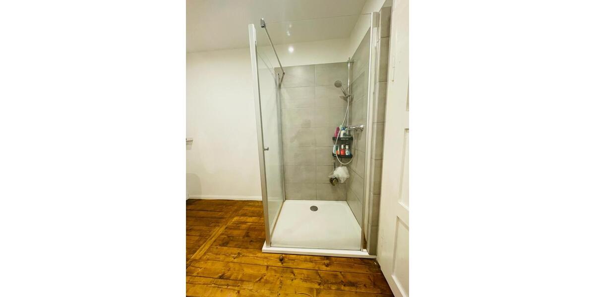 Wohnen auf Zeit Hof Altstadt - 1 Zimmer, 14 m&sup2;, 400&euro; | Angebot:25795261