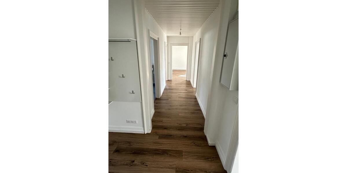 Etagenwohnung Königsfeld im Schwarzwald - 4 Zimmer, 109 m&sup2;, 1.090&euro; | Angebot:26003081