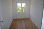 HH-BERGEDORF, Nähe S-Bahnhelle, gepflegte 2,5 Zi.-Whg60m², EBK, Balkon, Dielenboden € 860,- inkl. zzgl. Hzg. 2 zimmer