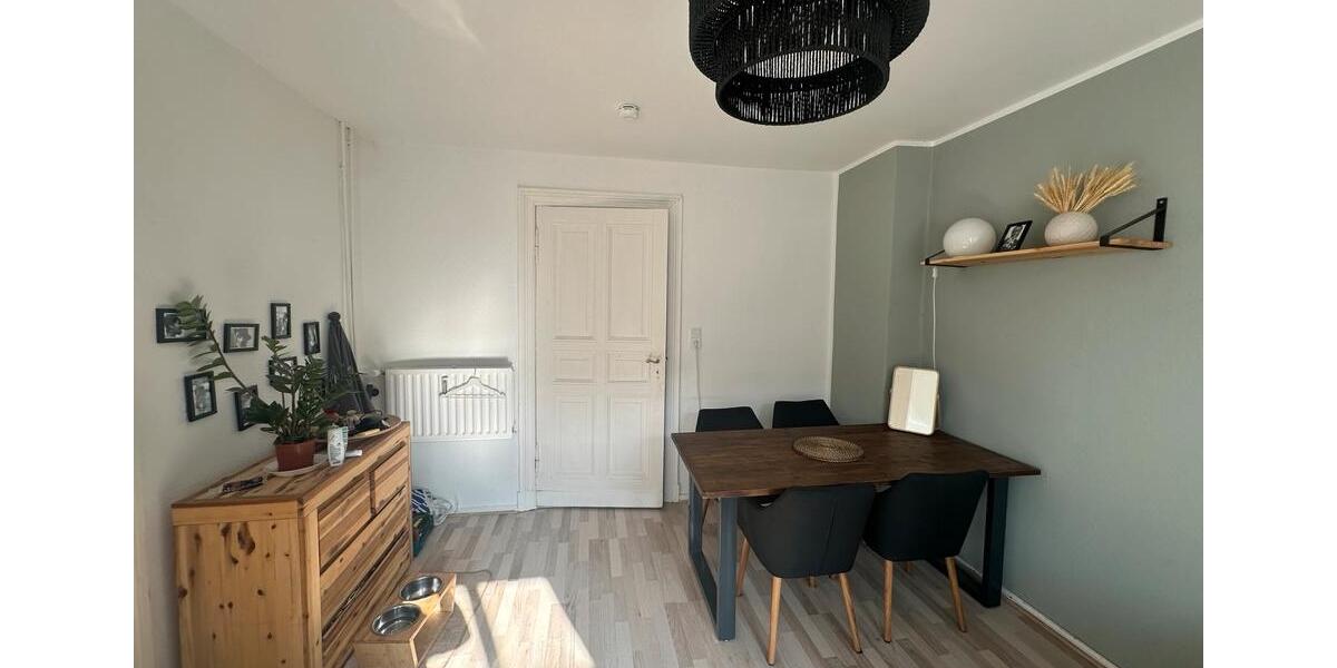 Etagenwohnung Hannover Buchholz-Kleefeld - 2 Zimmer, 45 m&sup2;, 990&euro; | Angebot:24478339