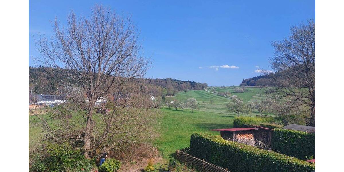 Etagenwohnung Bad Herrenalb Bernbach - 4 Zimmer, 90 m&sup2;, 810&euro; | Angebot:26187947