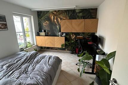 Wg Mitbewohner 1100€ Warm zimmer