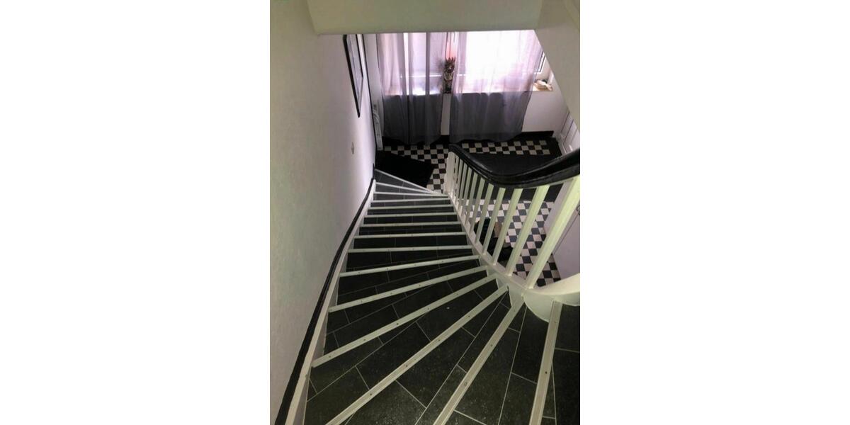 Dachgeschoßwohnung Lübbecke - 2 Zimmer, 65 m&sup2;, 730&euro; | Angebot:24641511