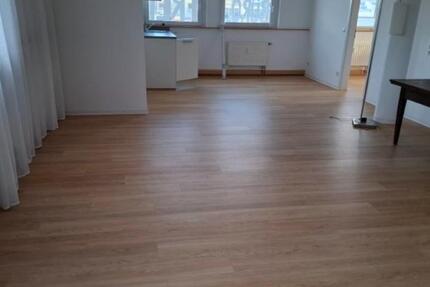 Helle , gepflegte Büroetage zu Vermieten zimmer