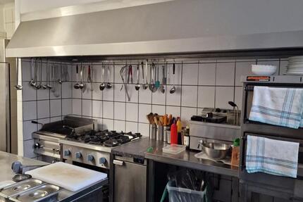 Gaststätte mit WC u lager zimmer