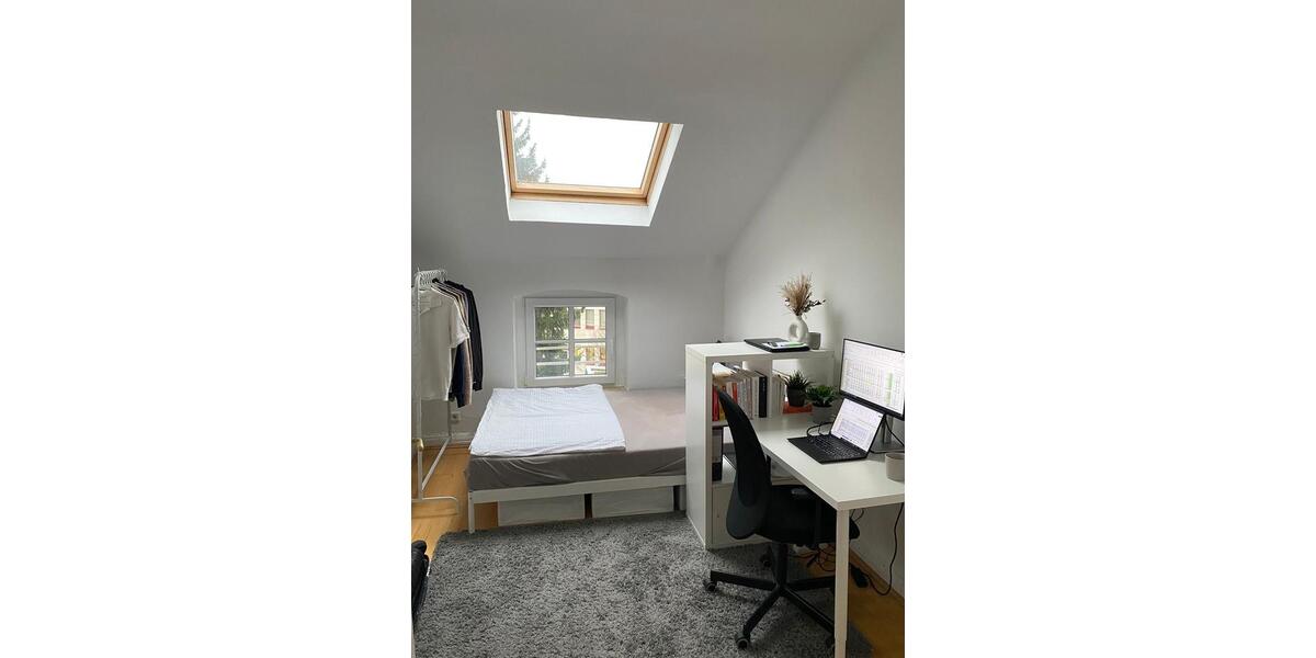 Wohnen auf Zeit Düsseldorf Stadtbezirk 5 - 4 Zimmer, 12 m&sup2;, 600&euro; | Angebot:25845312