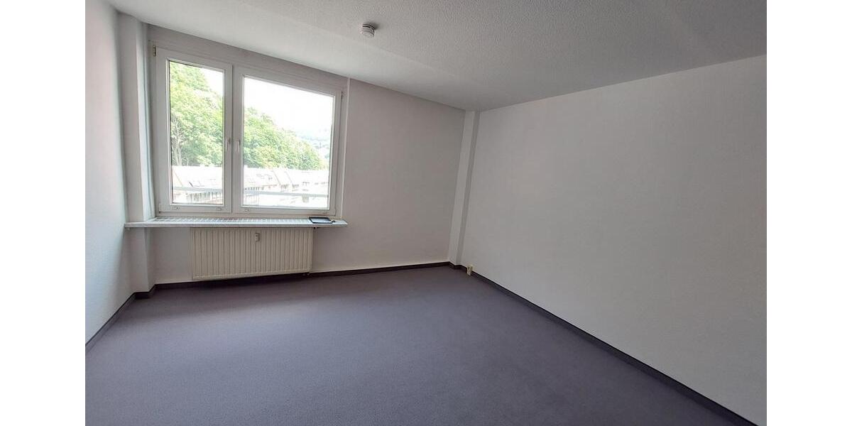 Etagenwohnung Suhl - 2 Zimmer, 54 m&sup2;, 280&euro; | Angebot:26629541