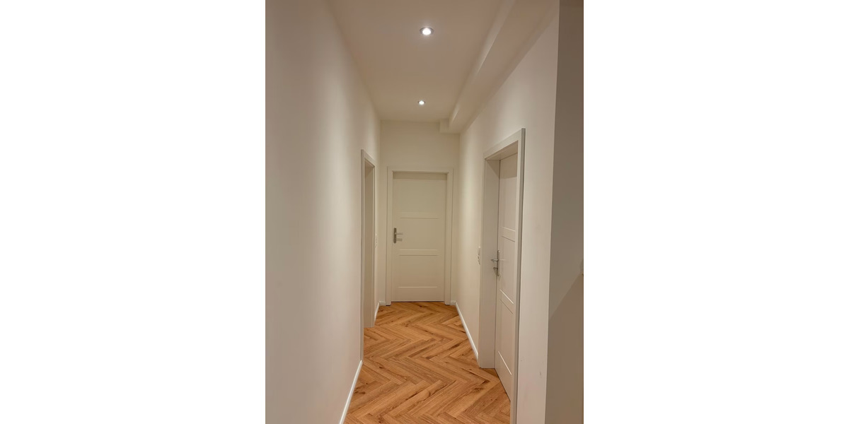 Erstbezug: Frisch sanierte 3-Raum-Wohnung in Toplage 3 zimmer