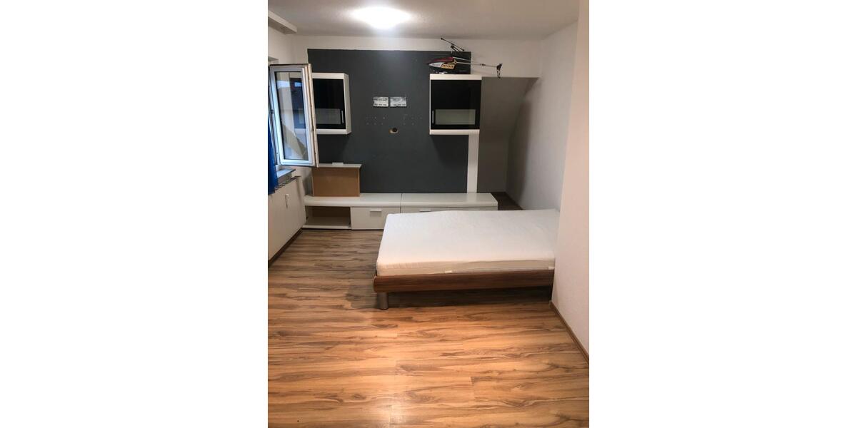 Wohnen auf Zeit Engen - 1 Zimmer, 125 m&sup2;, 590&euro; | Angebot:25640765