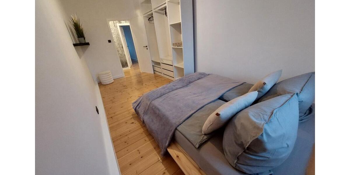 Wohnen auf Zeit Kaiserslautern Betzenberg - 6 Zimmer, 130 m&sup2;, 600&euro; | Angebot:26030113