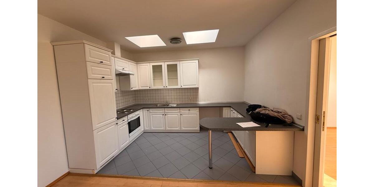 Dachgeschoßwohnung Berlin Treptow-Köpenick - 2.5 Zimmer, 74 m&sup2;, 1.250&euro; | Angebot:26039939