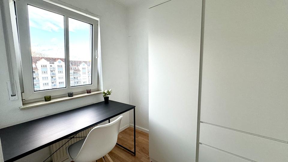 Etagenwohnung Wiesbaden Biebrich - 1.5 Zimmer, 39 m&sup2;, 900&euro; | Angebot:26442083