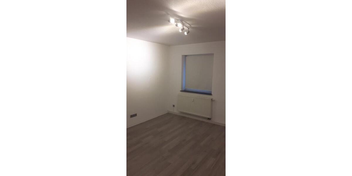 Dachgeschoßwohnung Contwig - 2 Zimmer, 51 m&sup2;, 450&euro; | Angebot:25861906