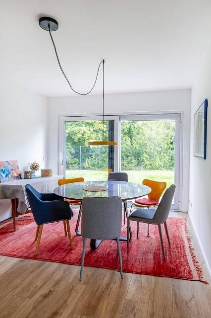 Befristet: Modernes Wohnen mit Stil: Garten, Terrasse & offenes Wohnkonzept vereint