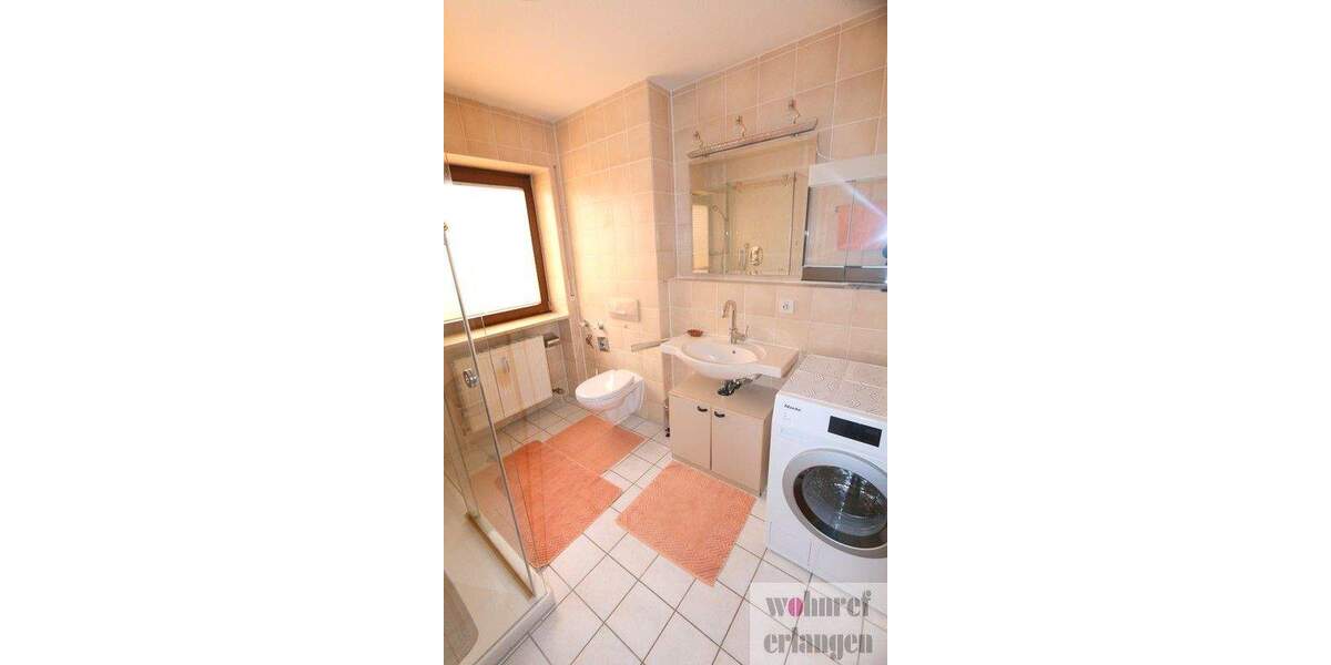 Etagenwohnung Erlangen Erlangen-Süd - 3 Zimmer, 83 m&sup2;, 1.300&euro; | Angebot:25862567