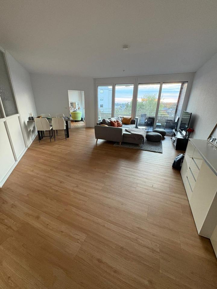 2 Zimmer-Wohnung mit Balkon Südausrichtung zimmer
